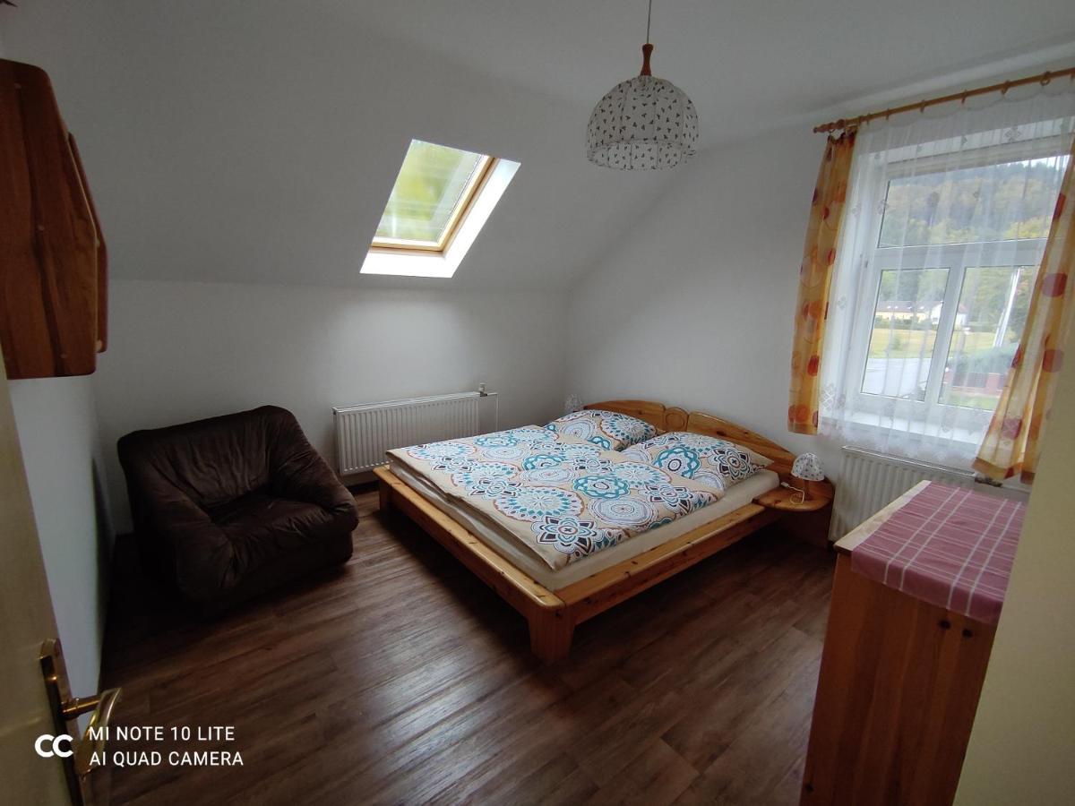 Ubytovani Muller Tanvald Extérieur photo